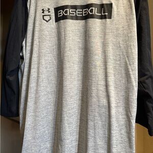Under Armour Men's Gray and Black dri fit 3/4 sleeve Baseball Shirt